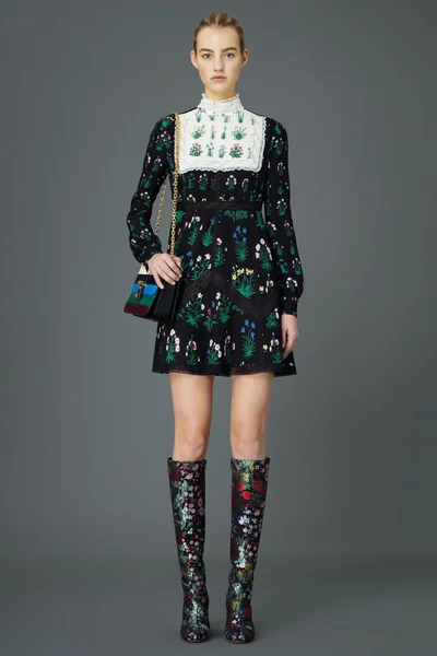 Look 1
